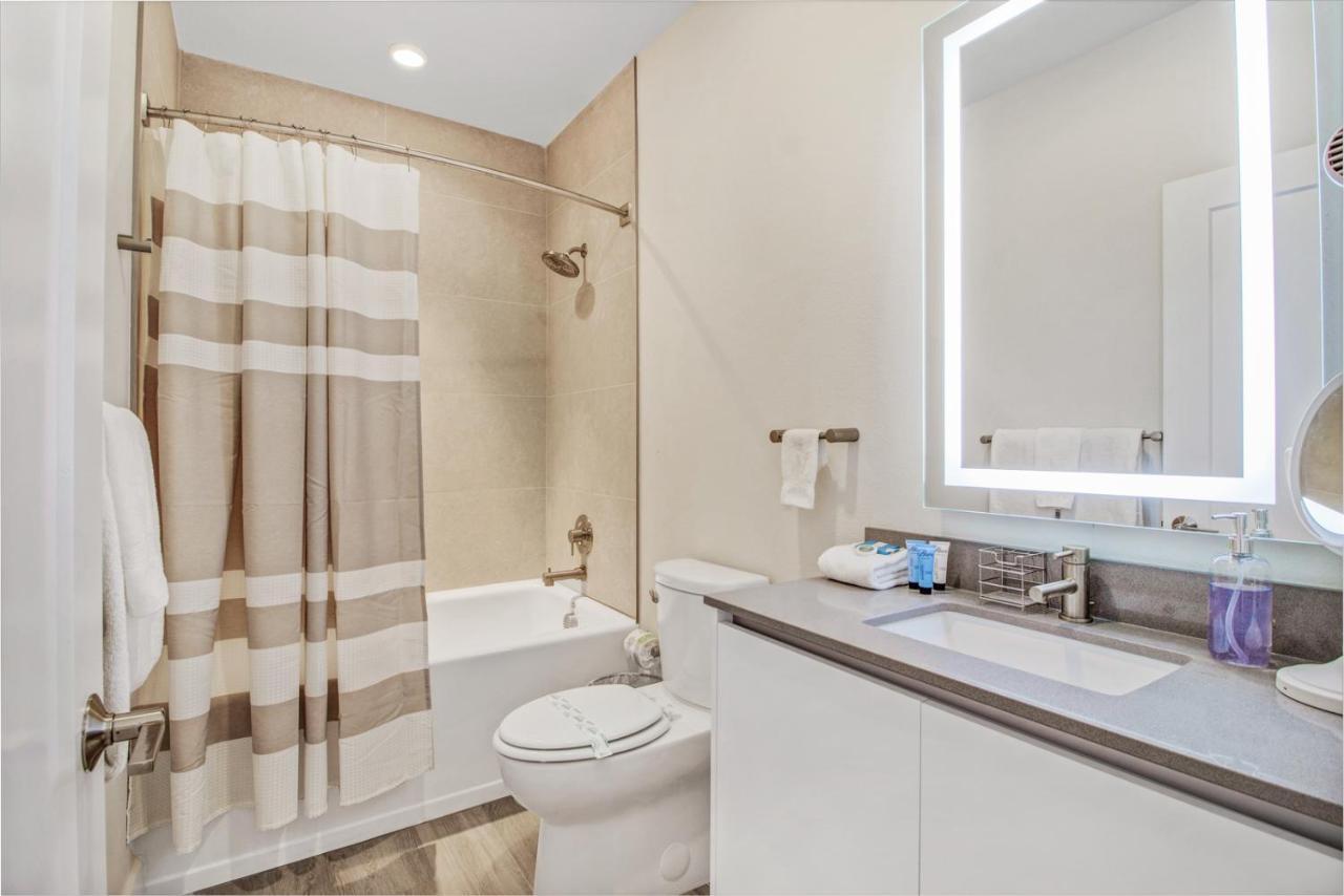Modern Townhouse Near Disney With Heated Pool Orlando Eksteriør billede